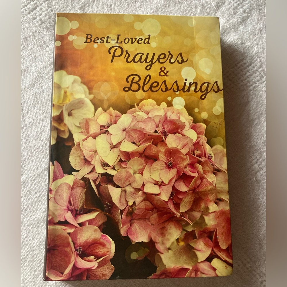Best-Loved Prayers & Blessings Book by Publications International, Ltd.